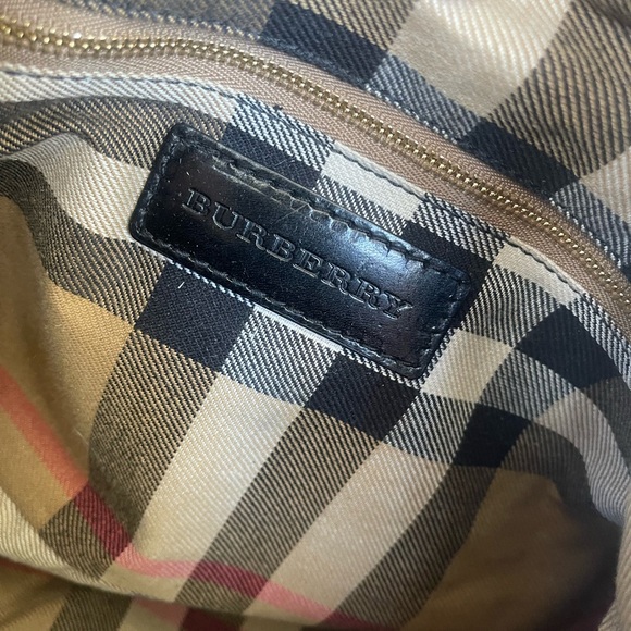 🔥Authentic:🔥BURBERRY 🔥BLACK LEATHER SHOULDER BAG🔥 - Picture 7 of 17